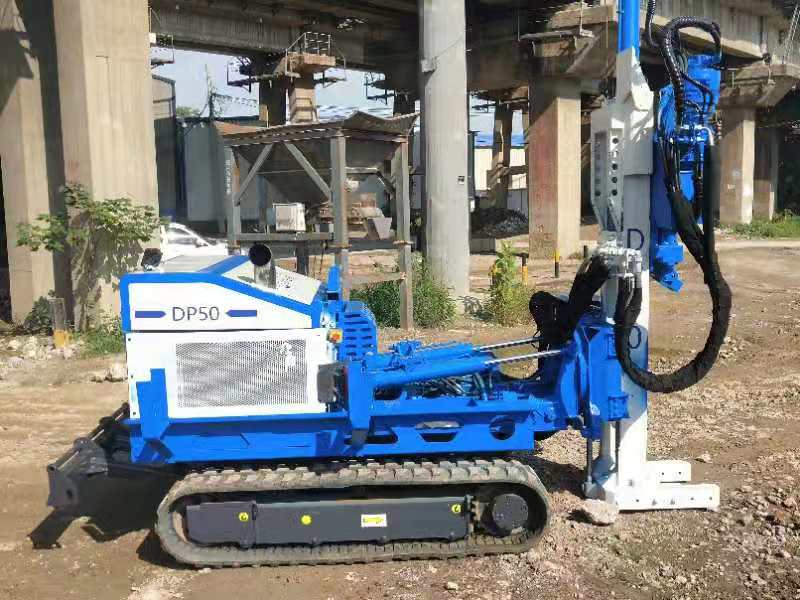 土壤污染狀況調(diào)查、風(fēng)險(xiǎn)評(píng)估及管控修復(fù)